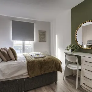  Apartment 1br Centre Apt, Self Check In, Wifi, By Derbnb